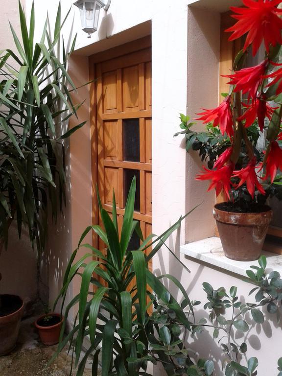 Dobra Apartments Trogir Buitenkant foto